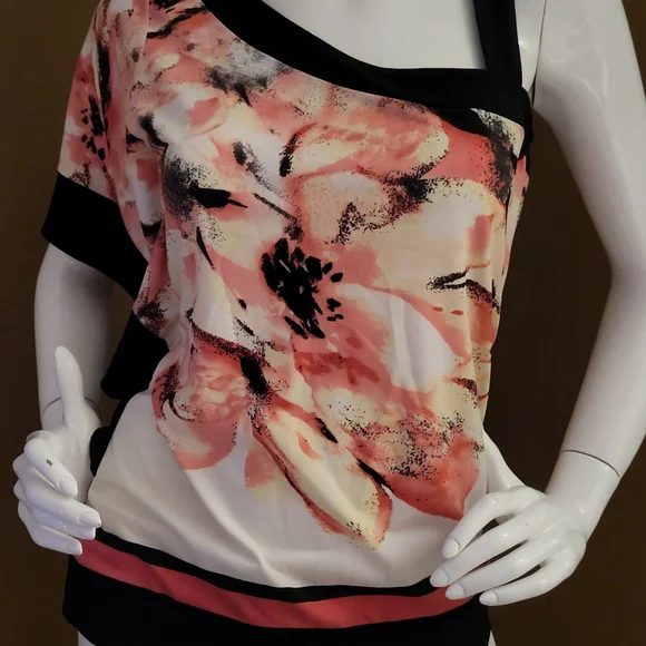 Ricki's Pink and Black Floral Asymmetrical Blouse - Picture 1 of 3
